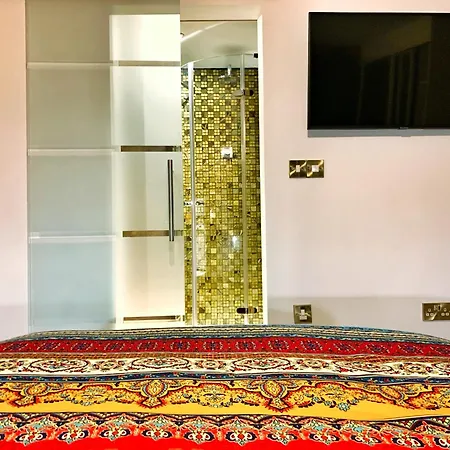 Дом отдыха Chy Glynn. Luxury With Hot Tub And Views. Сент-Агнес