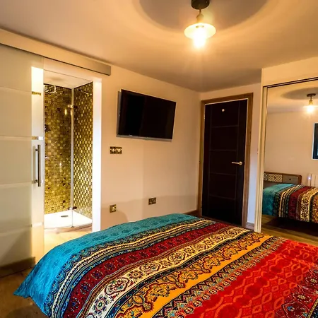 Дом отдыха Chy Glynn. Luxury With Hot Tub And Views. Сент-Агнес