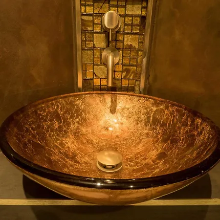 Дом отдыха Chy Glynn. Luxury With Hot Tub And Views. Сент-Агнес